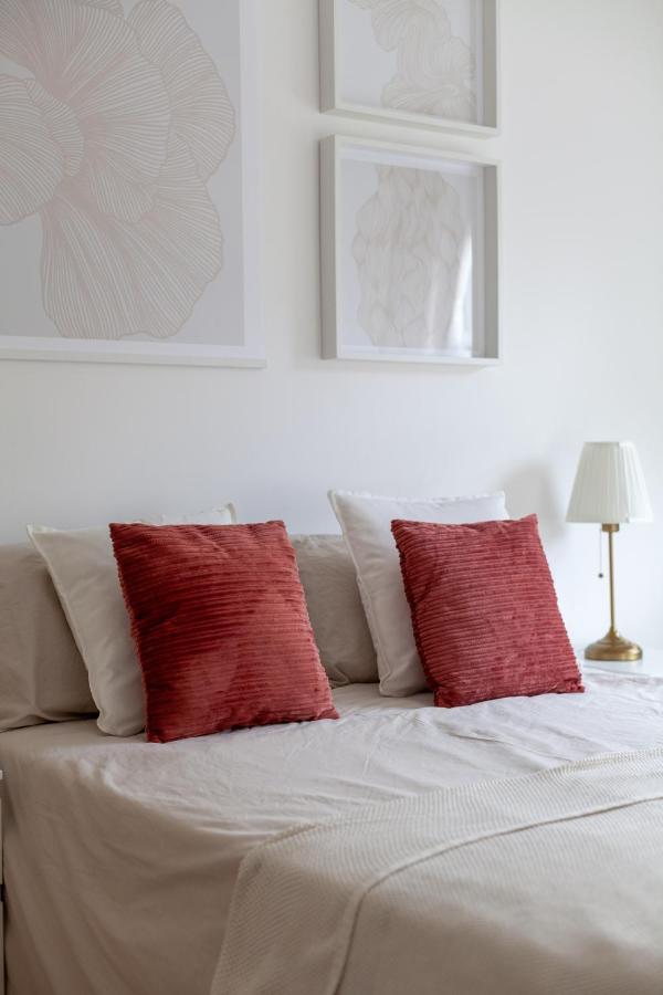 Arte Stays - 3-Bedroom Bright House London, Haggerston, Garden, Parking, 8 Min Walk To Haggerston Station, Weekly Or Monthly Stays, Serviced Accommodation - 7 Guests Dış mekan fotoğraf